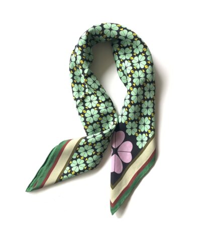 Foulard en Soie Carré de Soie 65*65CM Couleur Vert Motif Fleur - Carré Wash