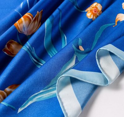 Foulard Soie Carré de Soie 90*90CM Couleur Bleu – Image 3